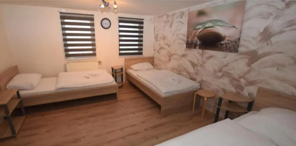 AB Apartment 83