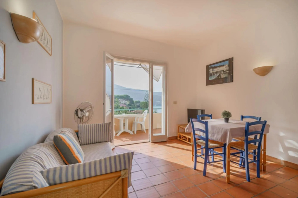 Baia Blu 3 one-bedroom apartment with sea view close to the beach of Forno-BAIA BLU N°3