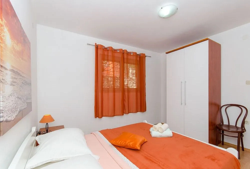 Toni & Tina Apartments