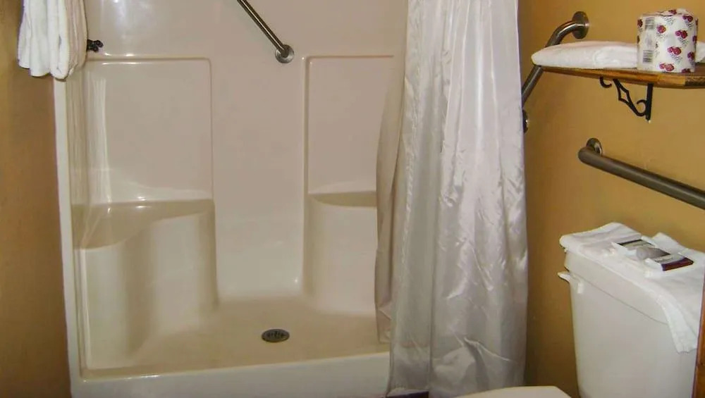 Camino Real Hotel