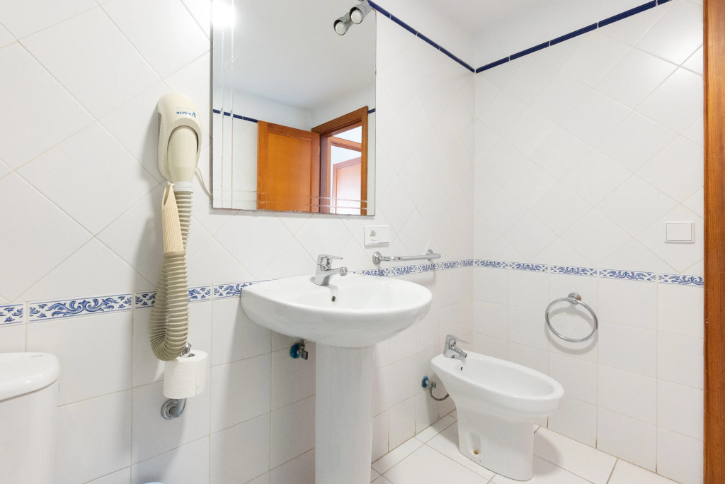 Apartamentos La Peñita