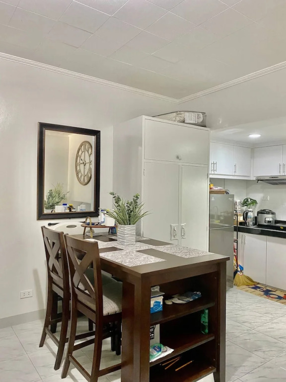 1 Bedroom With Free Parking
