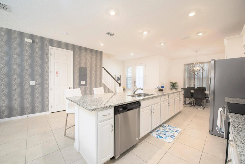 Solara Amazing Townhome 3bd with private pool
