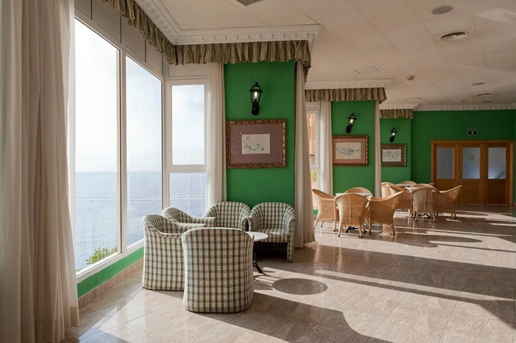 Mirador del Cabo Designed For Adults