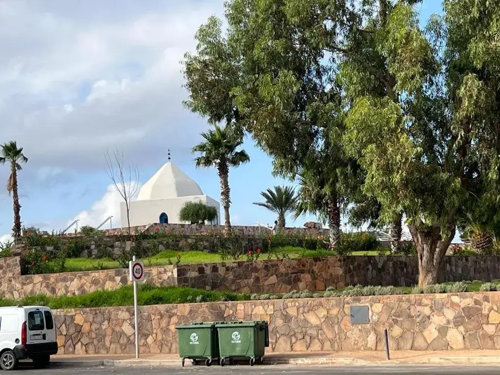 Wohnung in Nador Sidi Ali, Marokko neben dem Meer