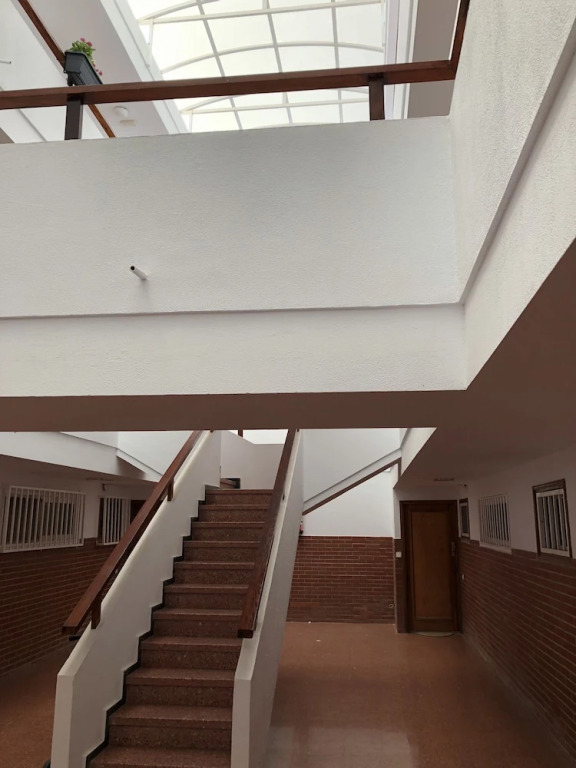 Two bedroom apartment 2 min from beach