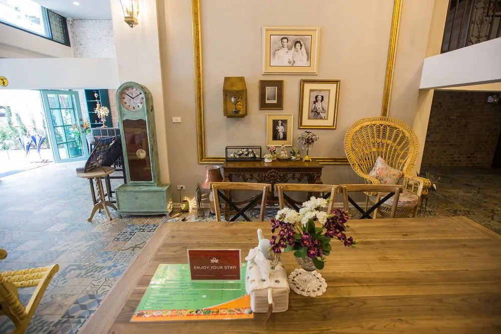 ZEN Rooms Manee Nopparat Soi 1