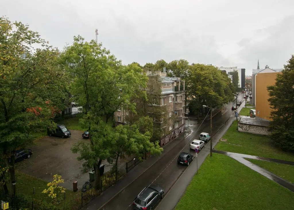 Cozy&Quiet, 5 floor, 800 meters from harbour