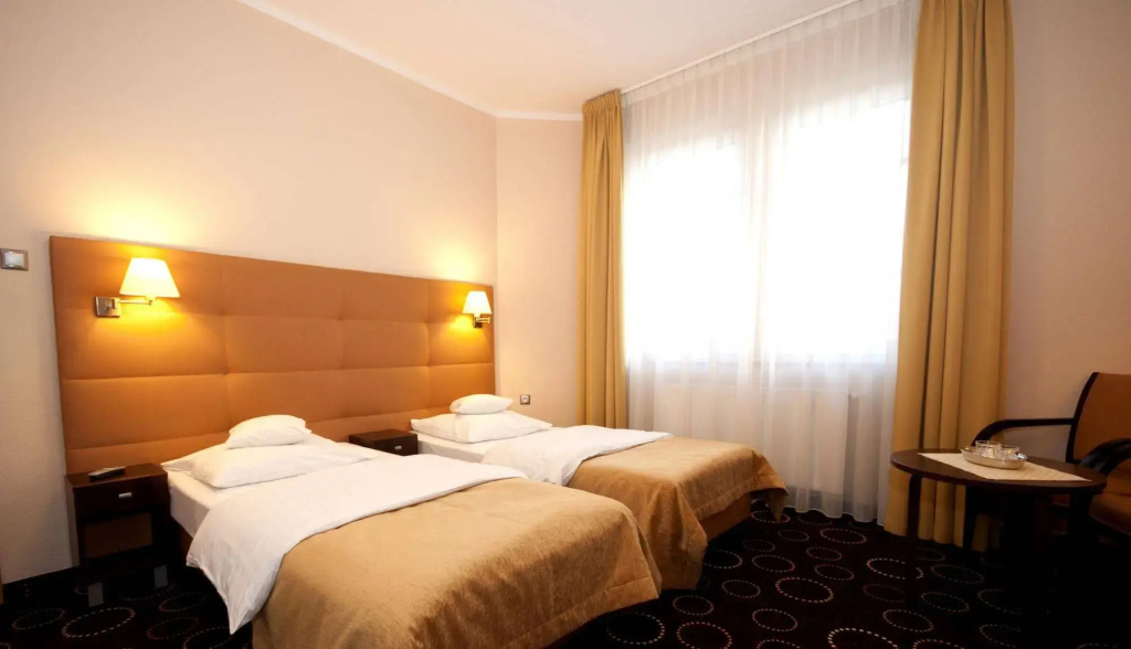La Petite APARTMENTS & ROOMS