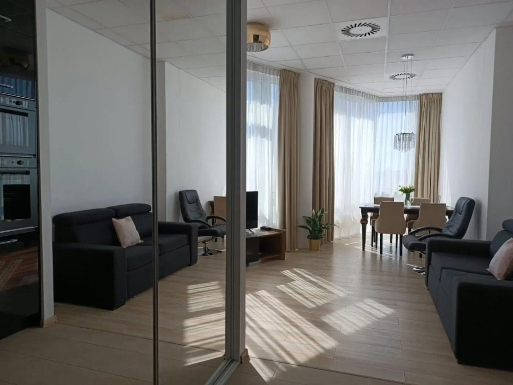 ALE Jerozolimskie Varsovia Apartments