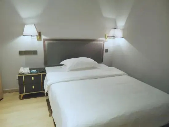 Guangxi Tianfei Business Hotel