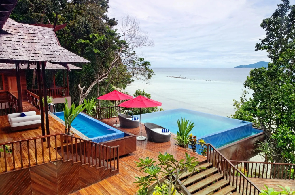 Bunga Raya Island Resort & Spa