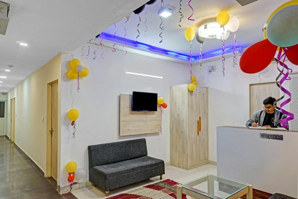 Collection O 85462 Hotel Sundew