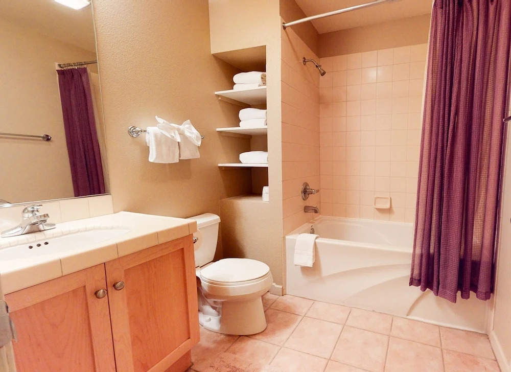 Mammoth Green 104 2 Bedrooms 2 Bathrooms Condo