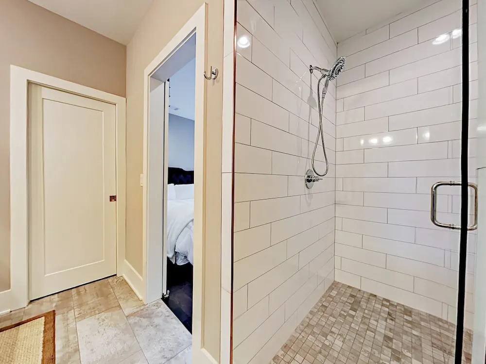 2003 Beech Ave Townhouse 3 Bedrooms 3.5 Bathrooms Townhouse