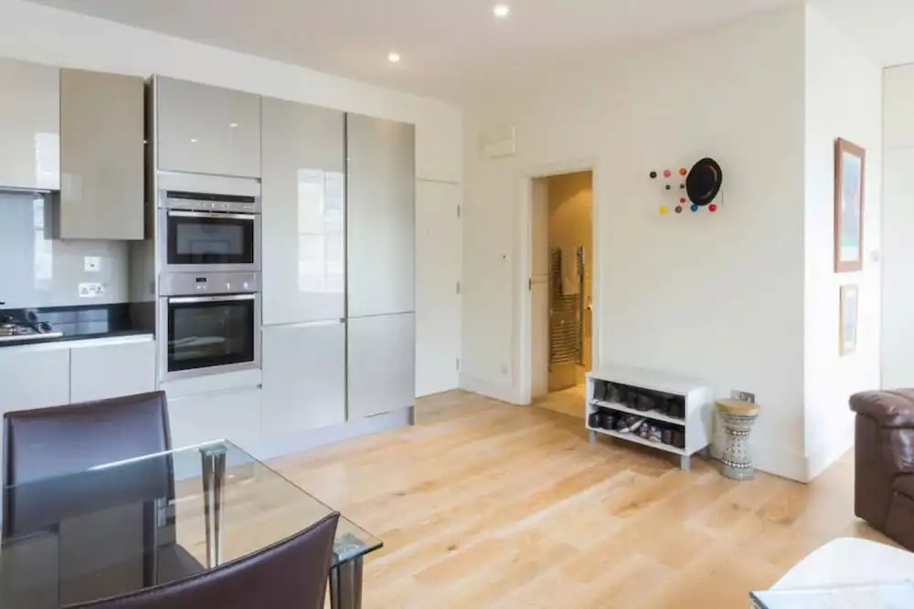 Notting Hill Flat with Terrace