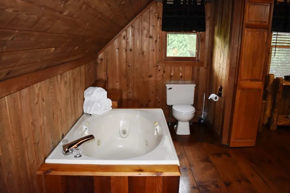 Toccoa River Retreat