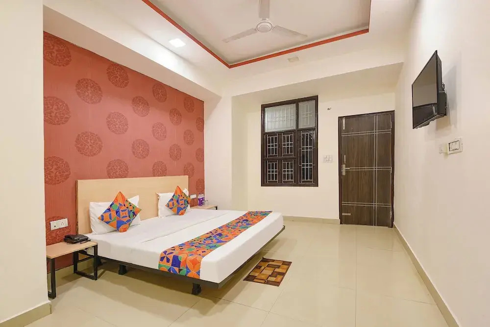 FabHotel Blue Stone