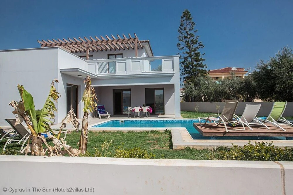 Celebrity Villa Scotty T D2