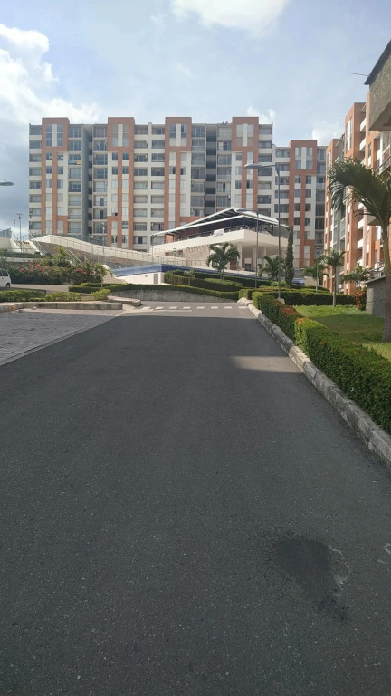 Apartamento en Reserva del Peñon Girardot