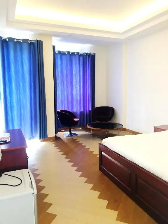 A72 Hotel