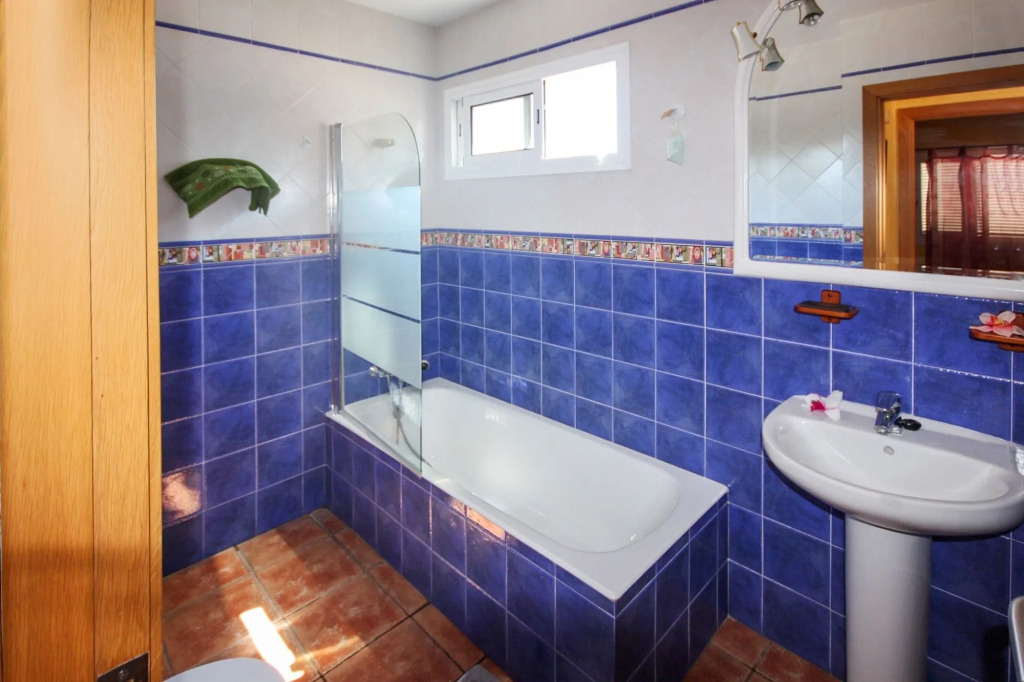 House With 3 Bedrooms in Puerto de Alcudia, With Private Pool and Encl