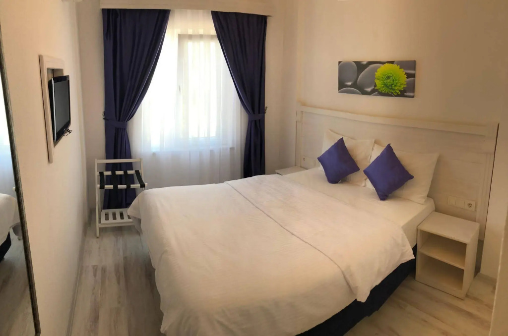 Mauna Hotel