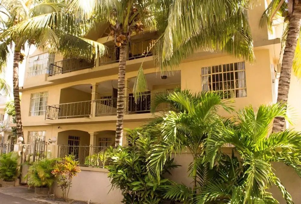 Apartment With one Bedroom in Trou-aux-biches, With Shared Pool, Furnished Terrace and Wifi - 1 km From the Beach