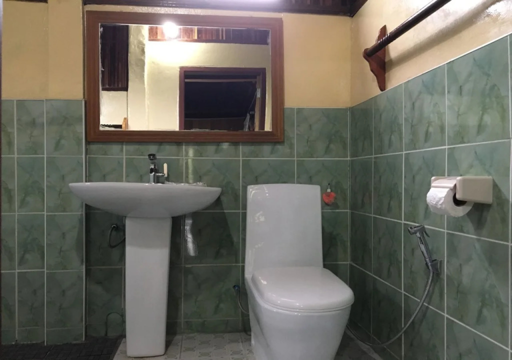 Oak Thar Kyaw Hotel