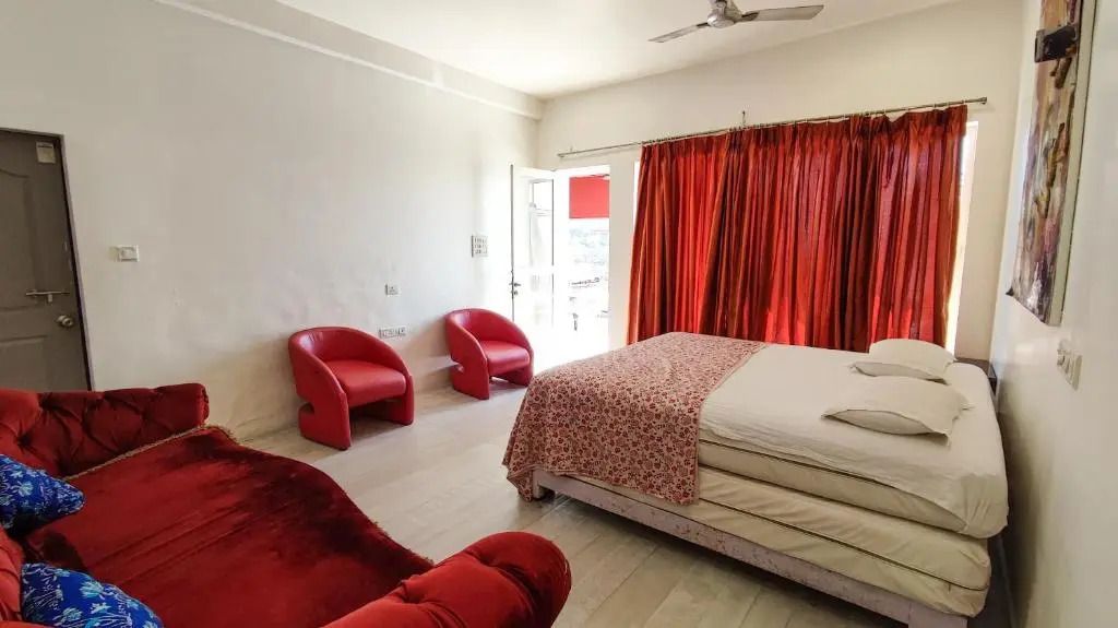 Villa 408-Dr Wade in Royal Palms Mumbai