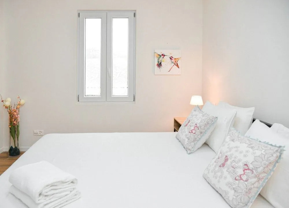 Modern Apartment Dora
