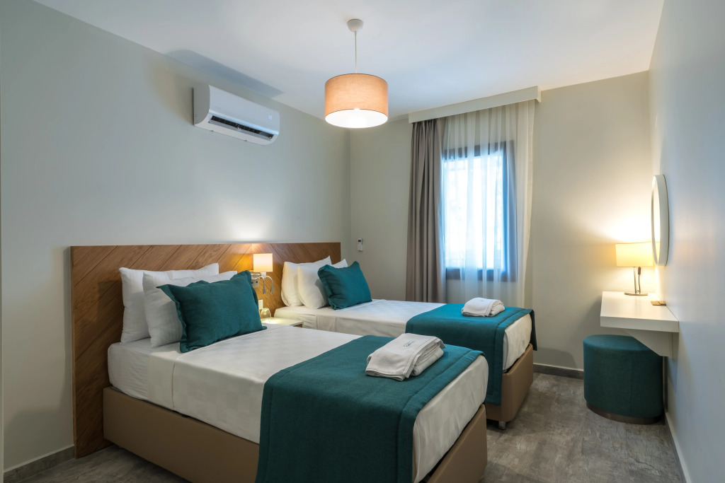 Dorman Suites