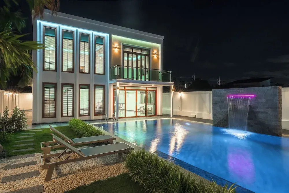 Built17122024Great Villa Beautiful V154