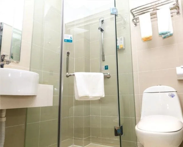 City Comfort Inn Wuhan Zongguan Metro Station