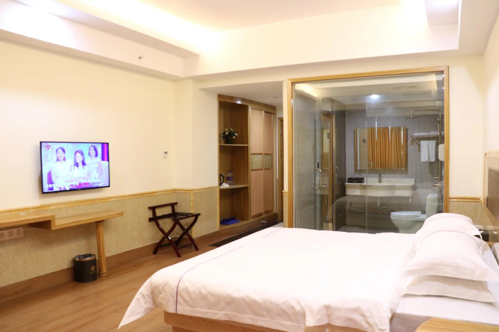Yinglan Hotel (Shenzhen New Exhibition Center)