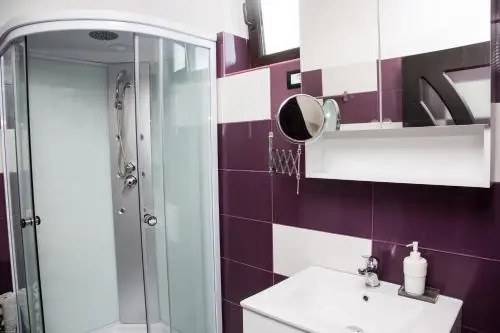 Alex Residence