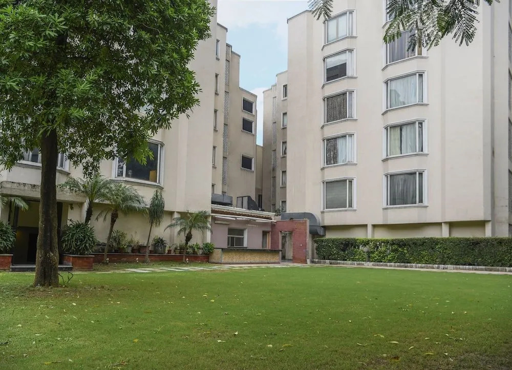 Sarovar Portico Surajkund