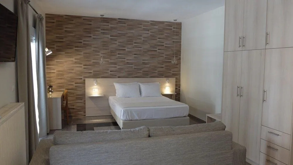 Elata Apartments