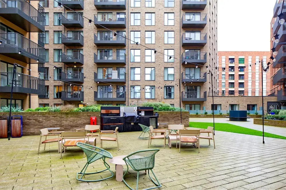 Brand-new Two-bedroom Flat in Colindale