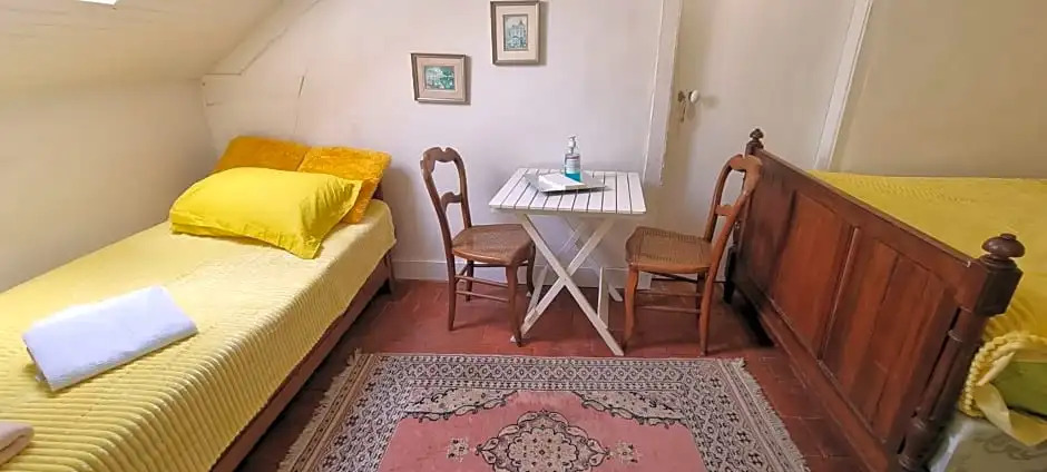 Chambre dHôtes Les Jardins de Marie, SCI Charles III