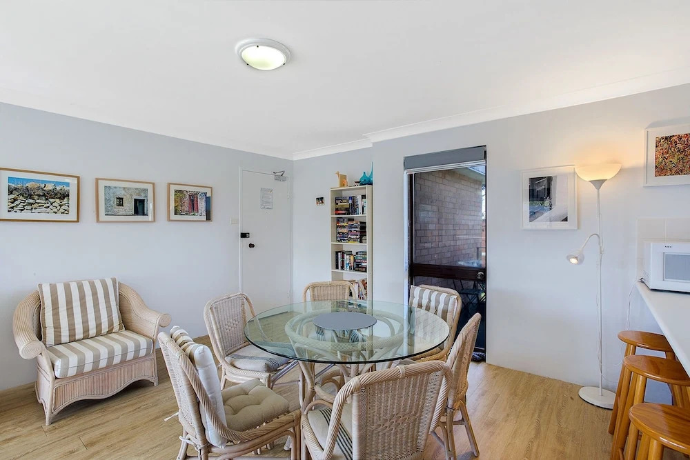 Promenade, Unit 12/ 8 Intrepid Close