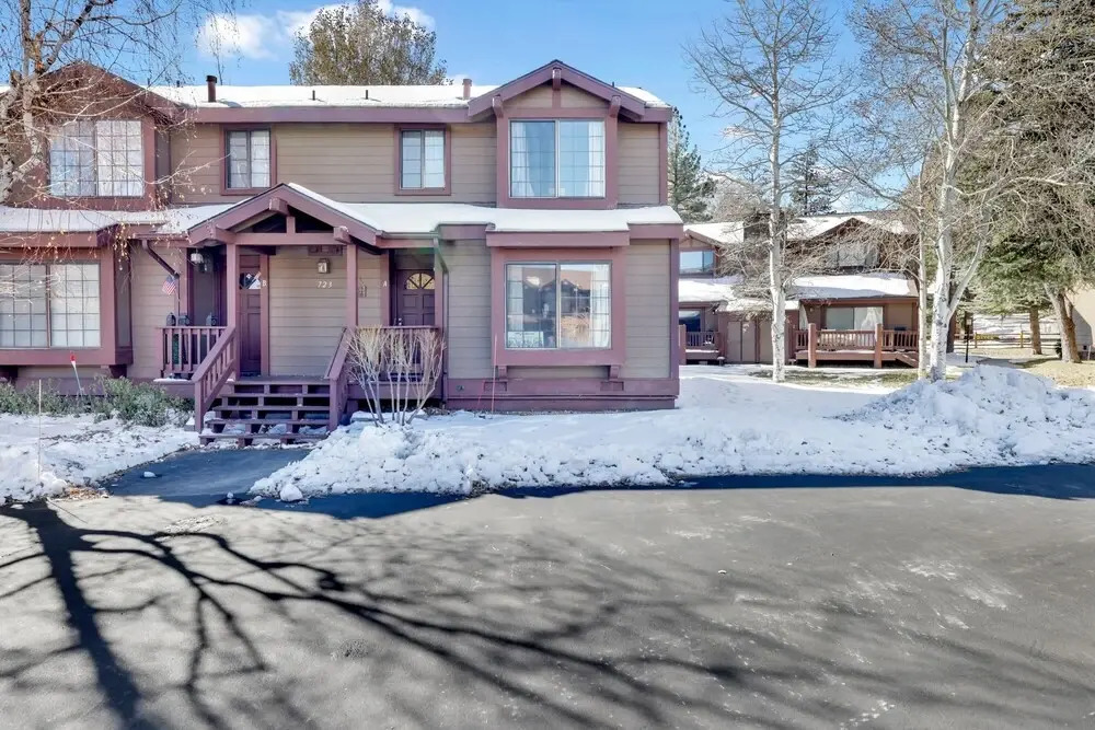 2236-boulder Bay Condo 3 Bedroom Home by RedAwning