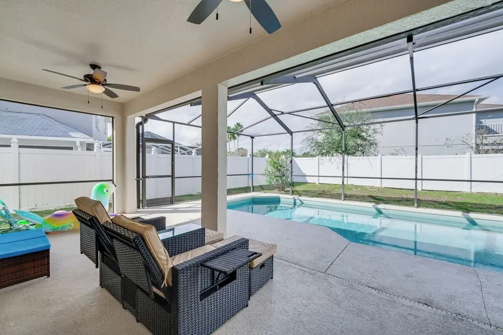 10 Mi to Disney: Home w Private Pool in Davenport