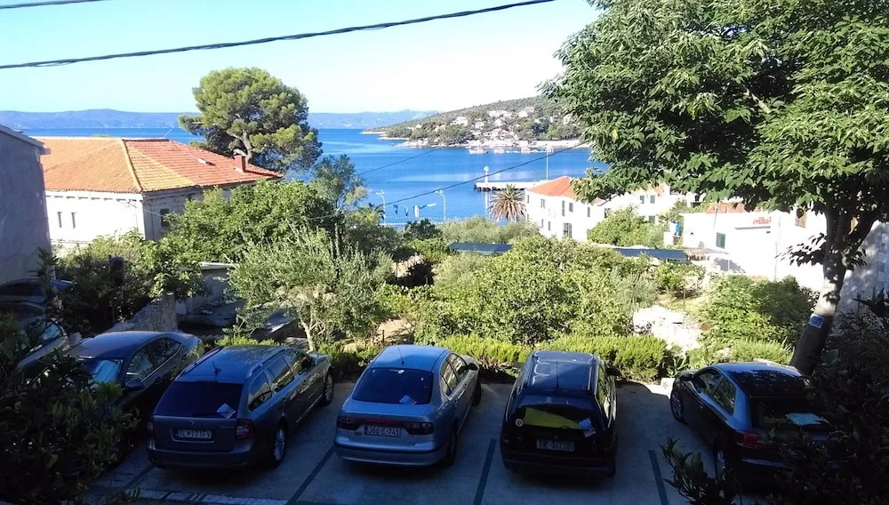 Apartment With one Bedroom in Sumartin, With Wonderful sea View, Furni
