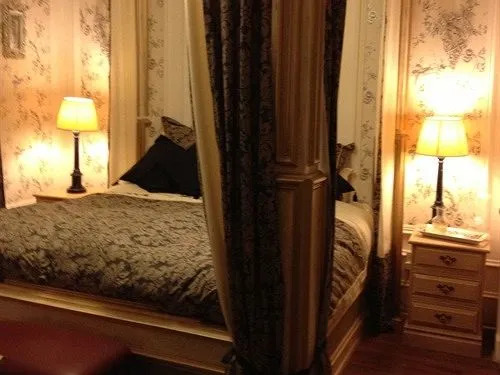 Victoria House B&B