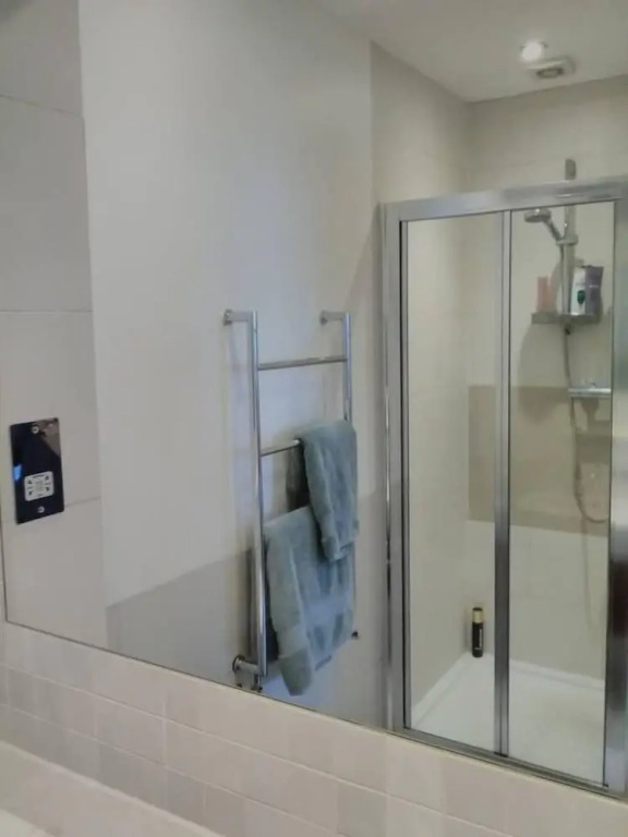 Superior Kensington, London Flat With Free Wi-fi