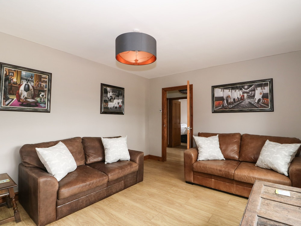 Hall Farm Cottage