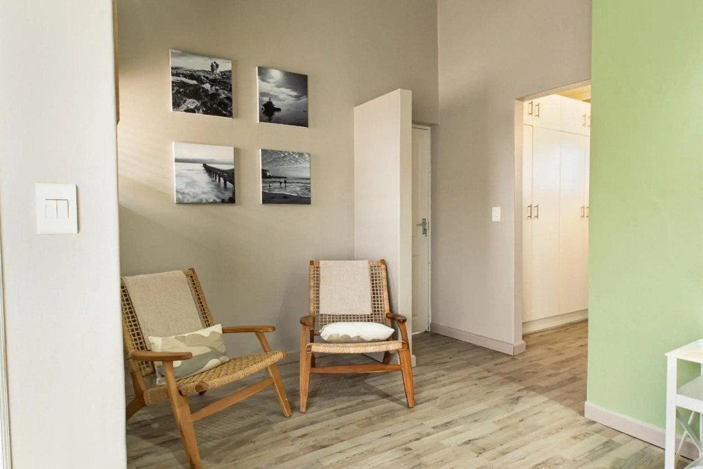 Waterfront E7