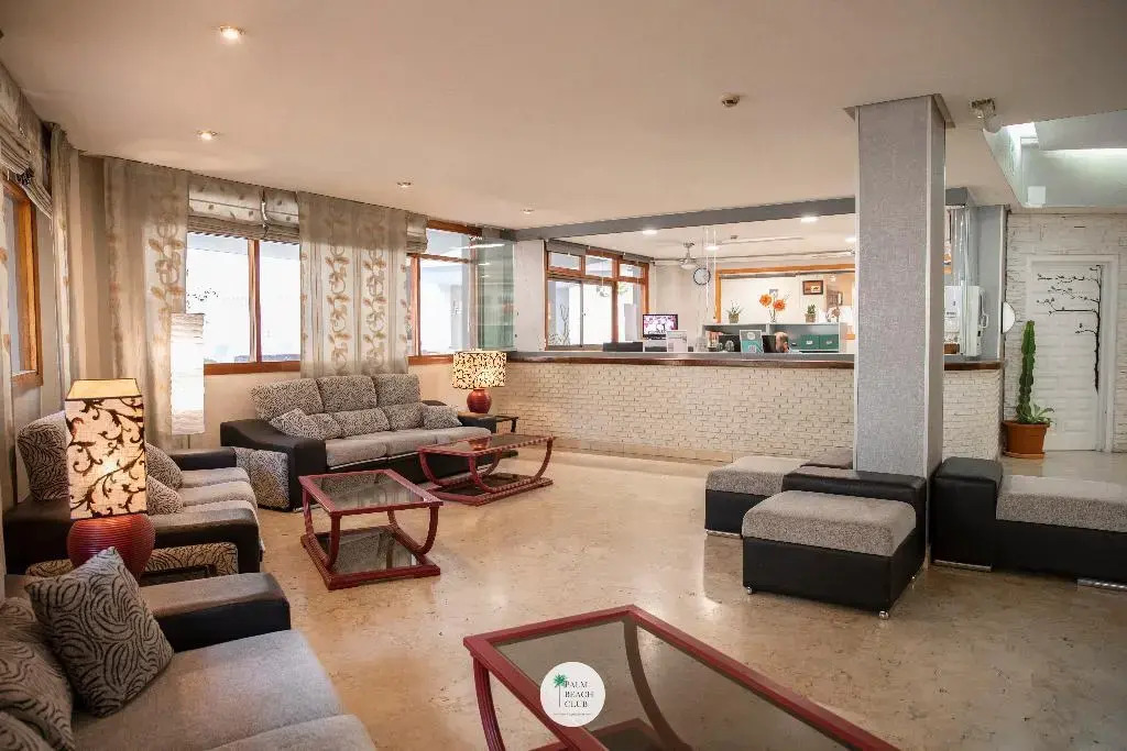 Palm Beach Club Apartamentos Carihuela