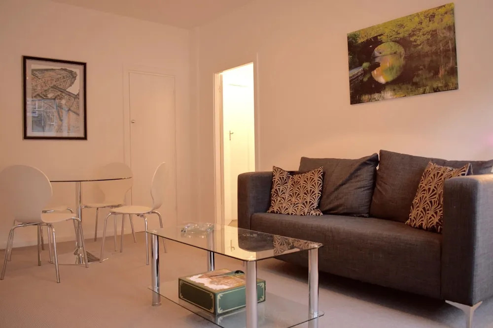 1 Bedroom Flat in Pimlico